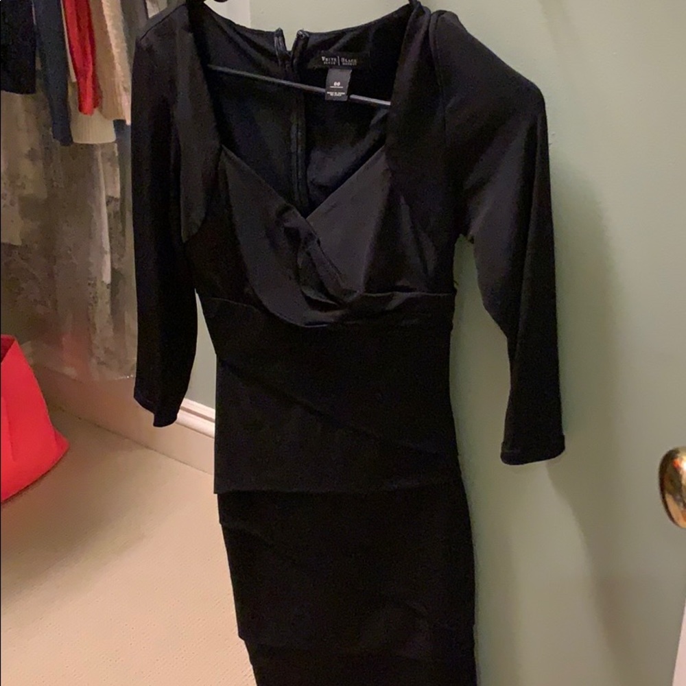 3/4 sleeve little black dress